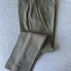 White House Black Market Black and White Ankle Cropped Pants